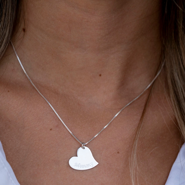 Mother Daughter Heart Necklace Set model
