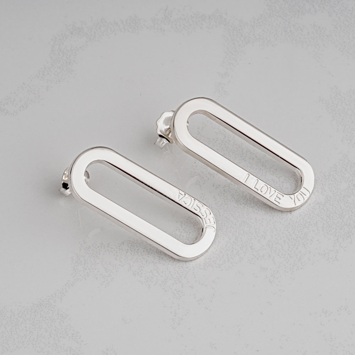 Engraved Chain Link Earrings model