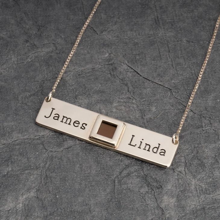 Jewish Nano Bible Bar Necklace for Couples model