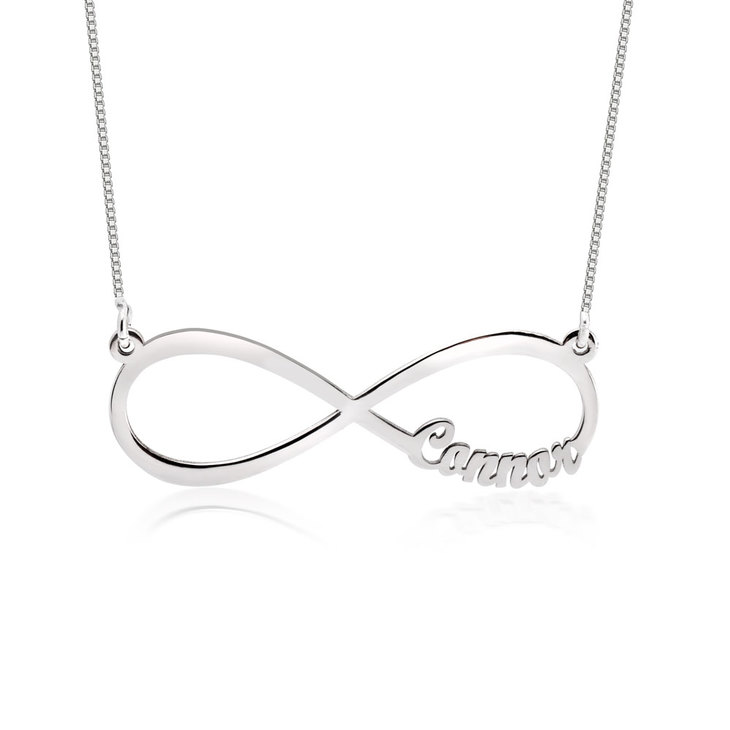 Infinity Necklace with Names - Picture 2