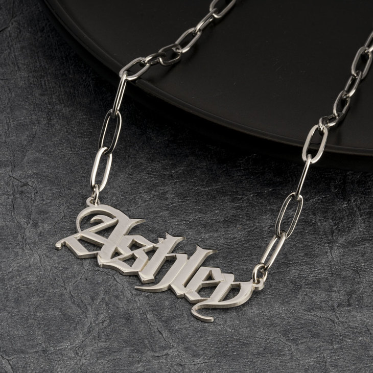 Paperclip Chain Old English Name Necklace model
